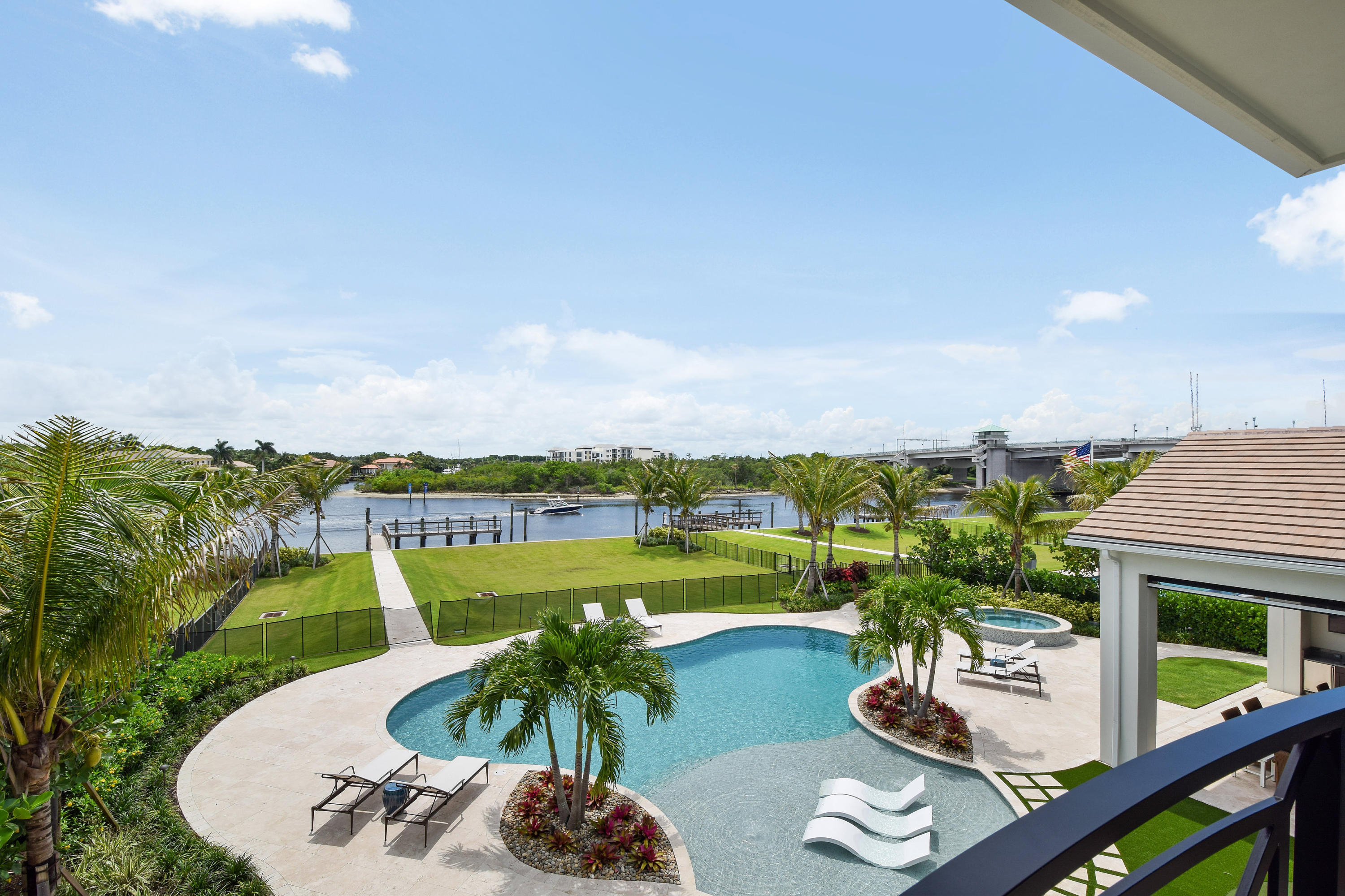 FRENCHMANS HARBOR - Residential