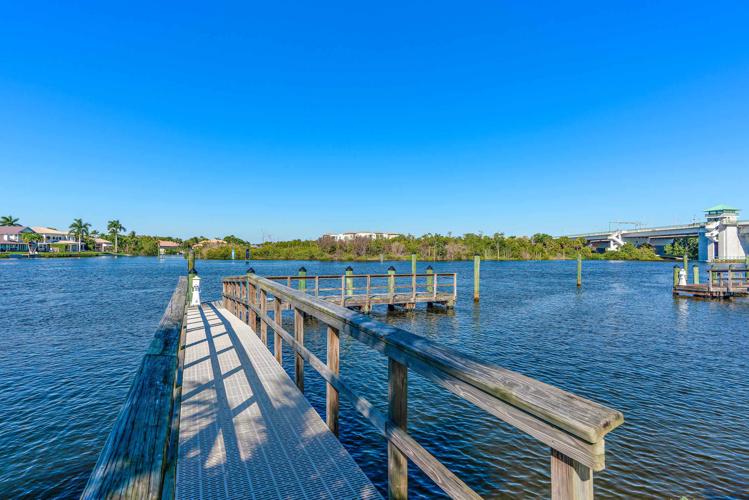 FRENCHMANS HARBOR - Residential