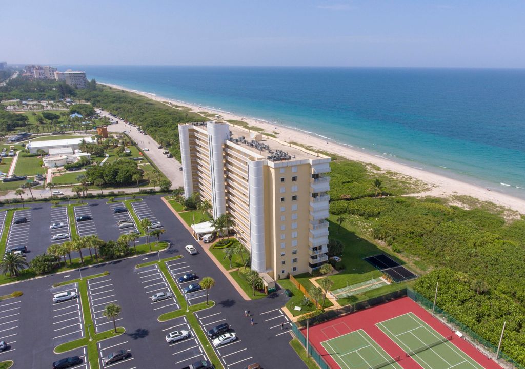 Photo of 3200 N Highway A1a #409, Fort Pierce, FL 34949 (MLS # R11089019)