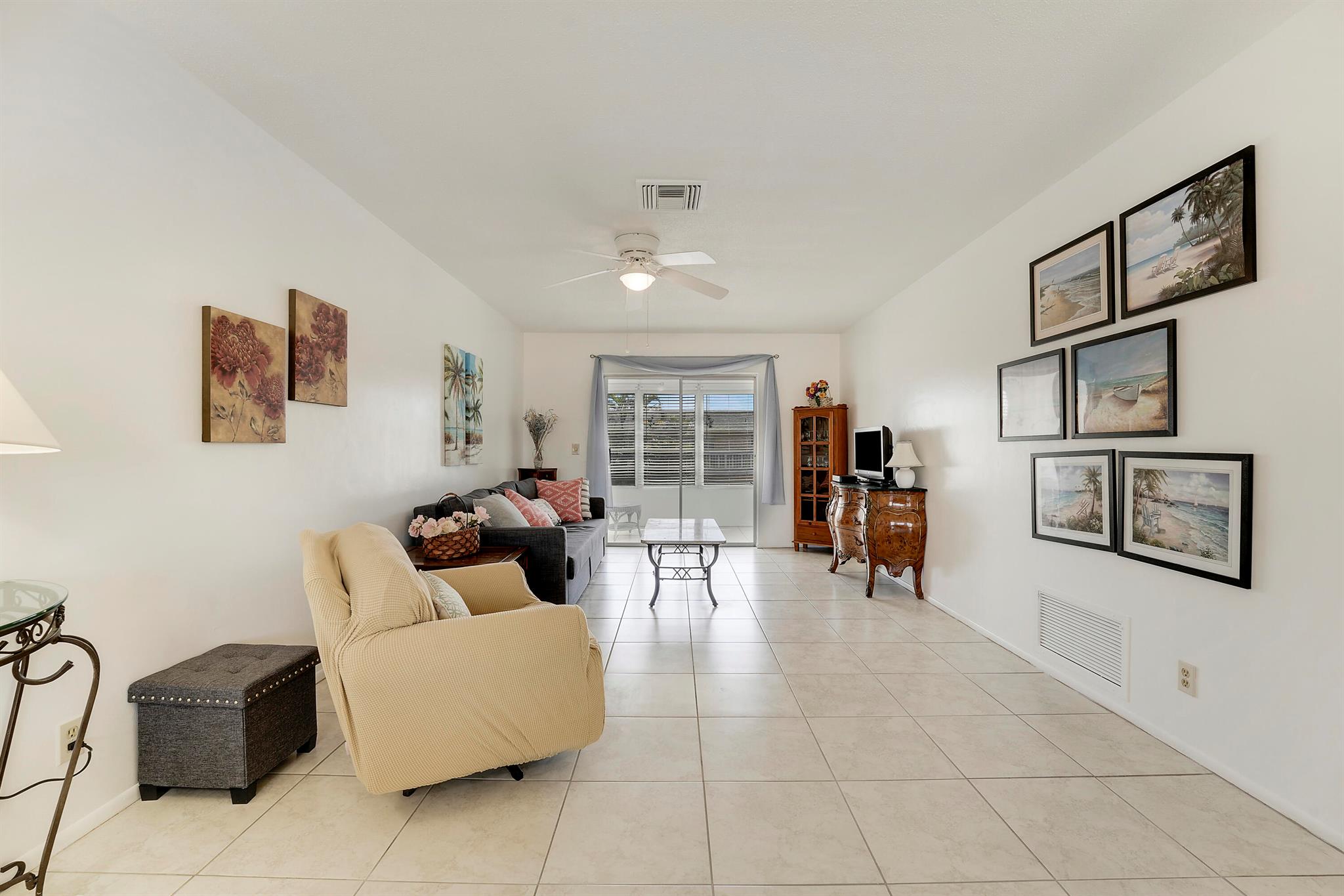 VILLAGE ROYALE CONDO 8 - Residential Lease
