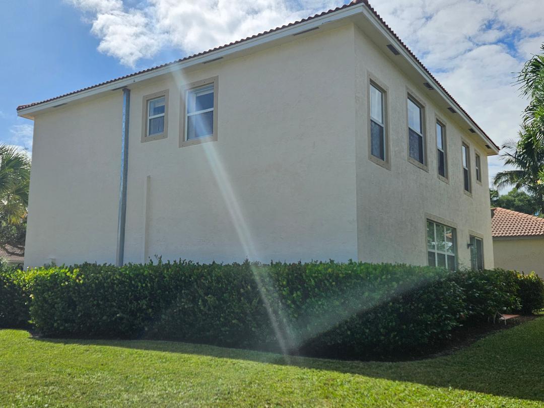 WELLINGTON LAKES - Residential