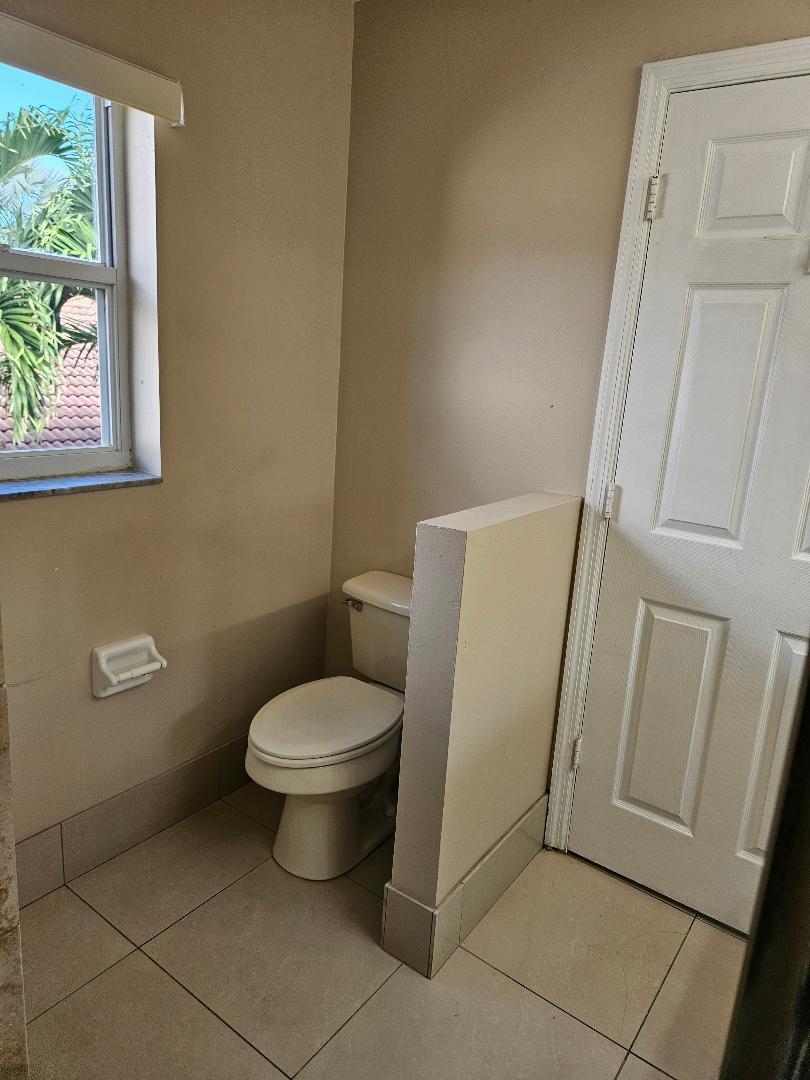 WELLINGTON LAKES - Residential