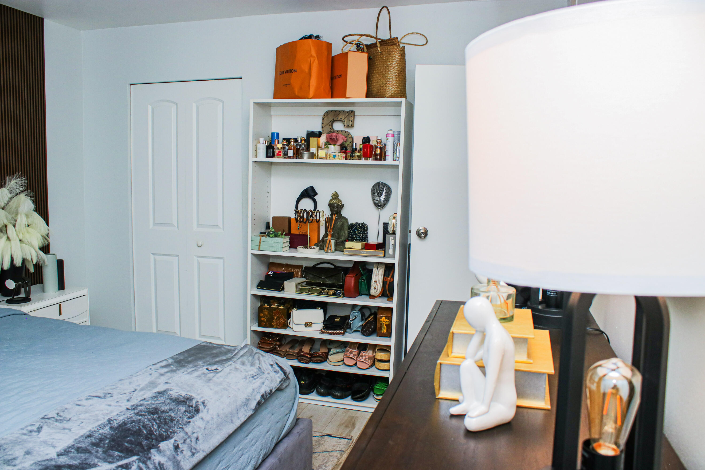 PLAZA OF AMERICAS CONDO PART 3 - Residential