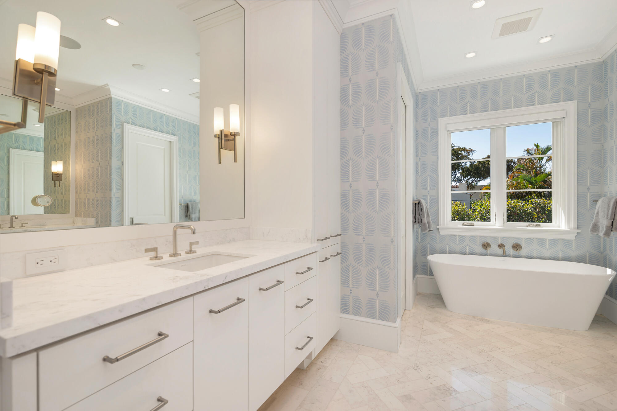 OCEAN PARK H W ROBBINS - Residential