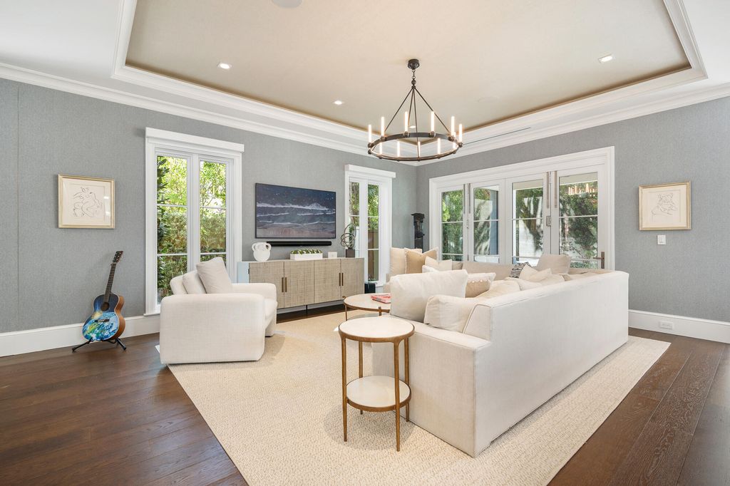 Photo of 218 Everglade Avenue, Palm Beach, FL 33480 (MLS # R11164371)