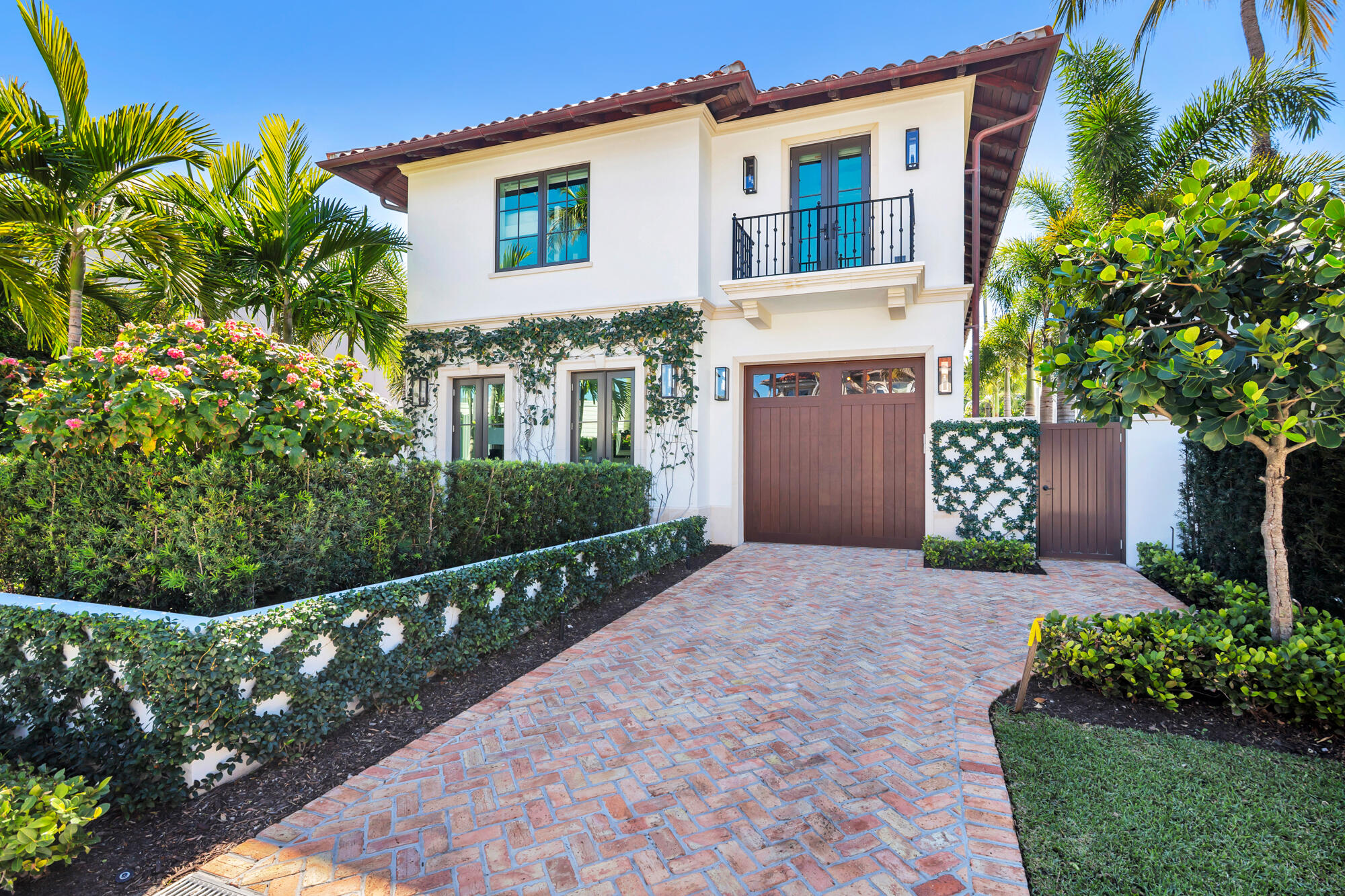 OCEAN PARK H W ROBBINS - Residential