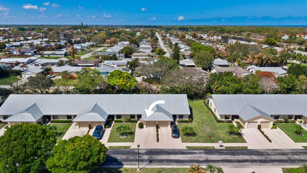 Photo of 7873 SE Sugar Sand Circle, Hobe Sound, FL 33455 (MLS # B26000348)