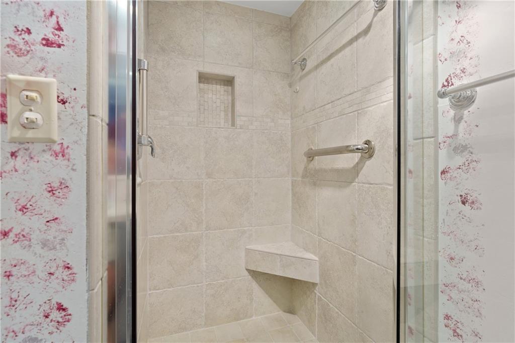 Kings Point - Residential