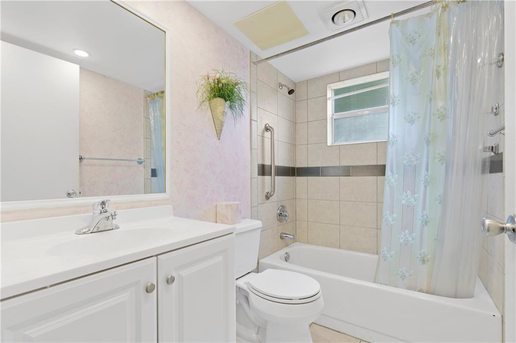 Kings Point - Residential