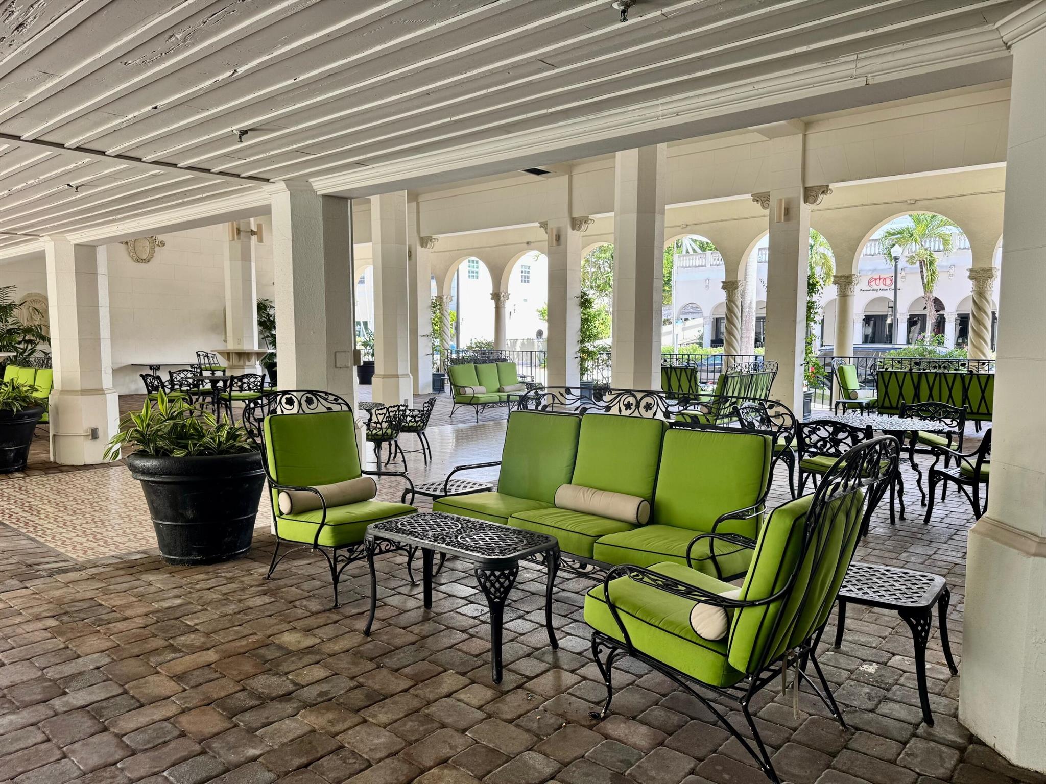 PALM BEACH HOTEL CONDO - Residential