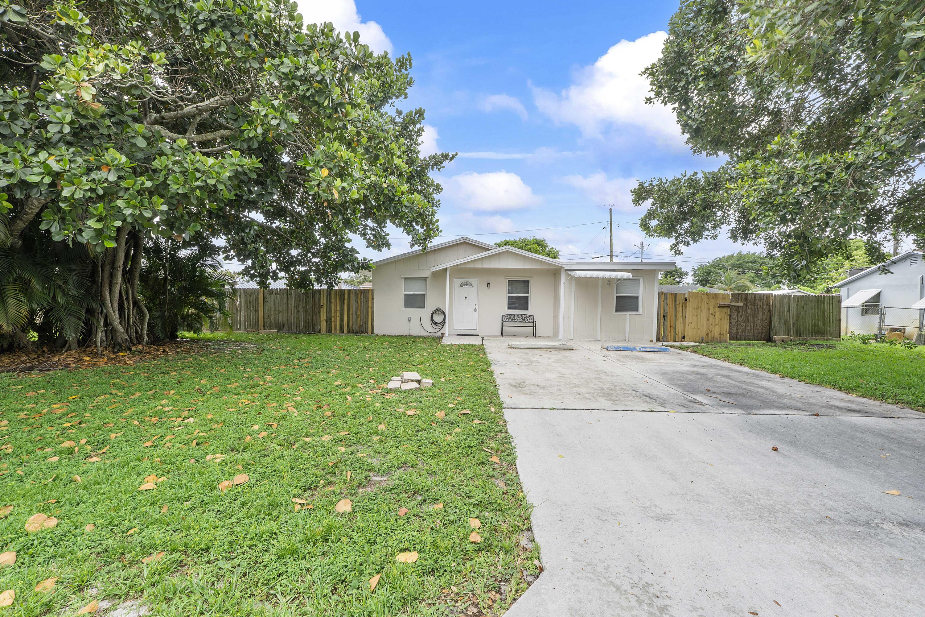 3344 Plaza Place