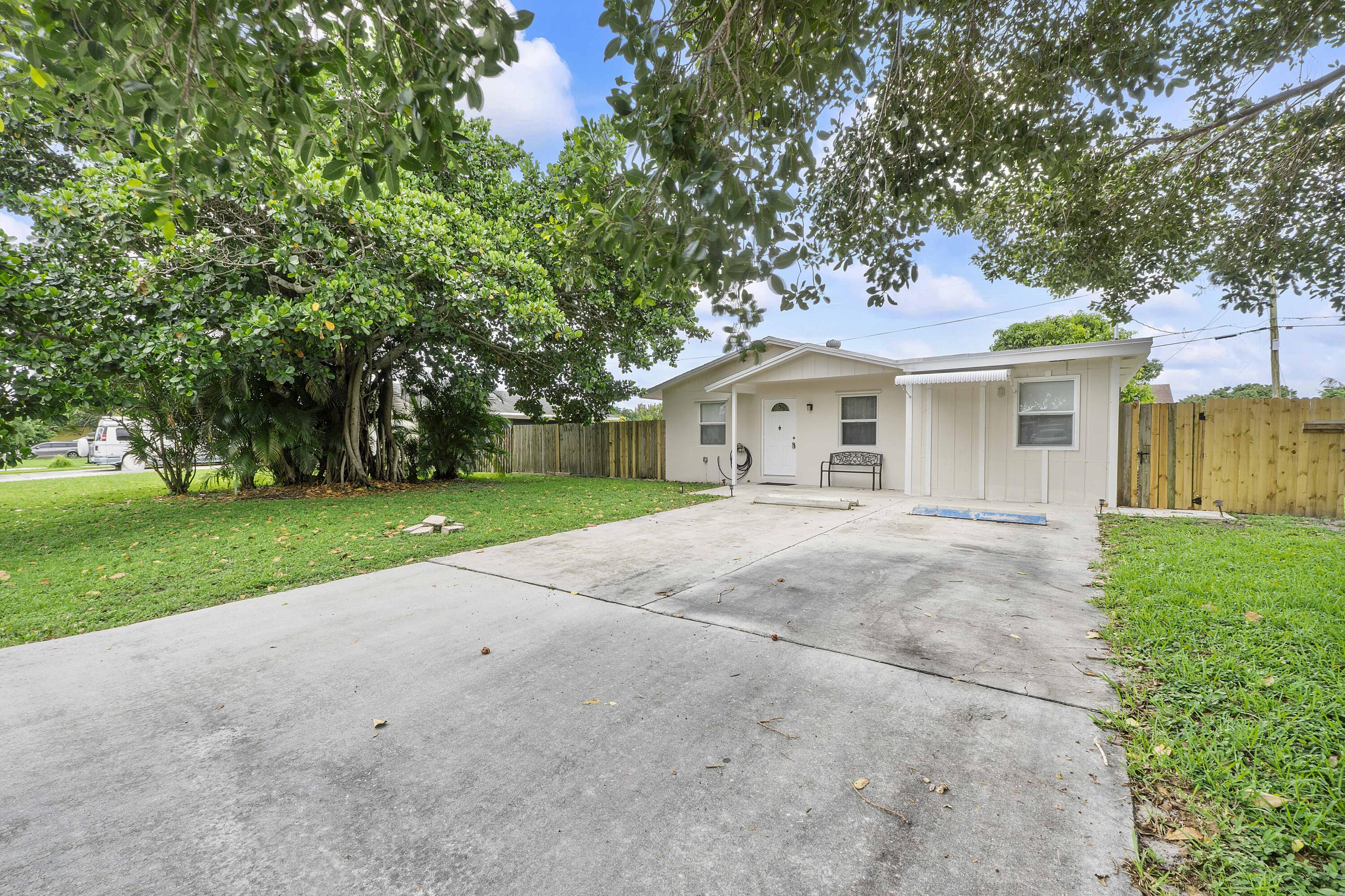 3344 Plaza Place