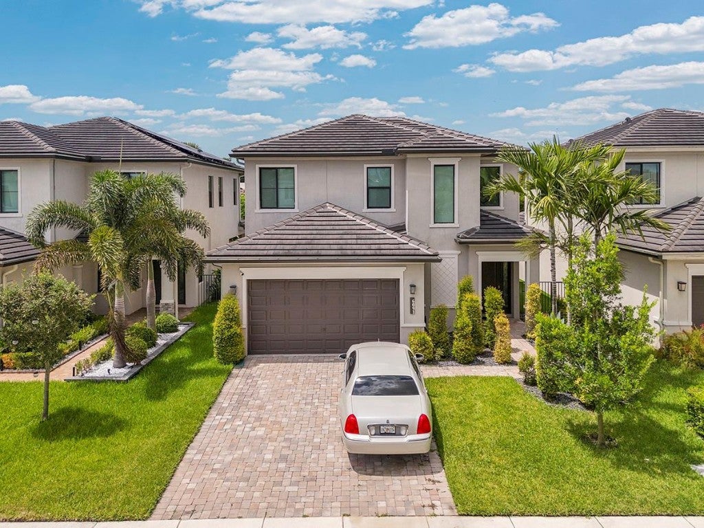 Photo of 6091 Yerba Buena Court, Lake Worth, FL 33467 (MLS # F10525880)