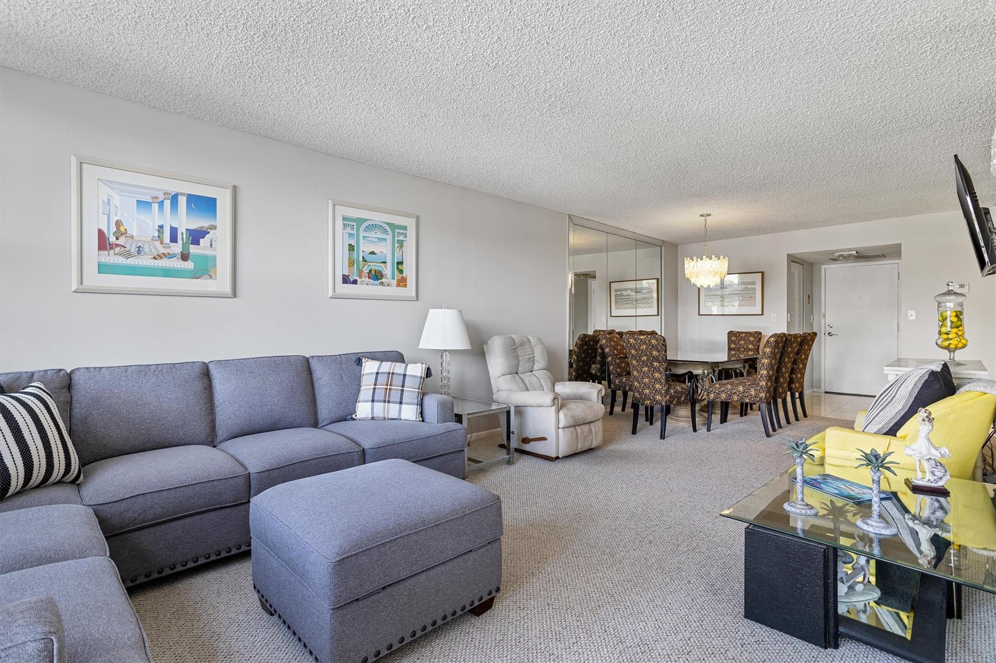 800 Parkview Dr 201