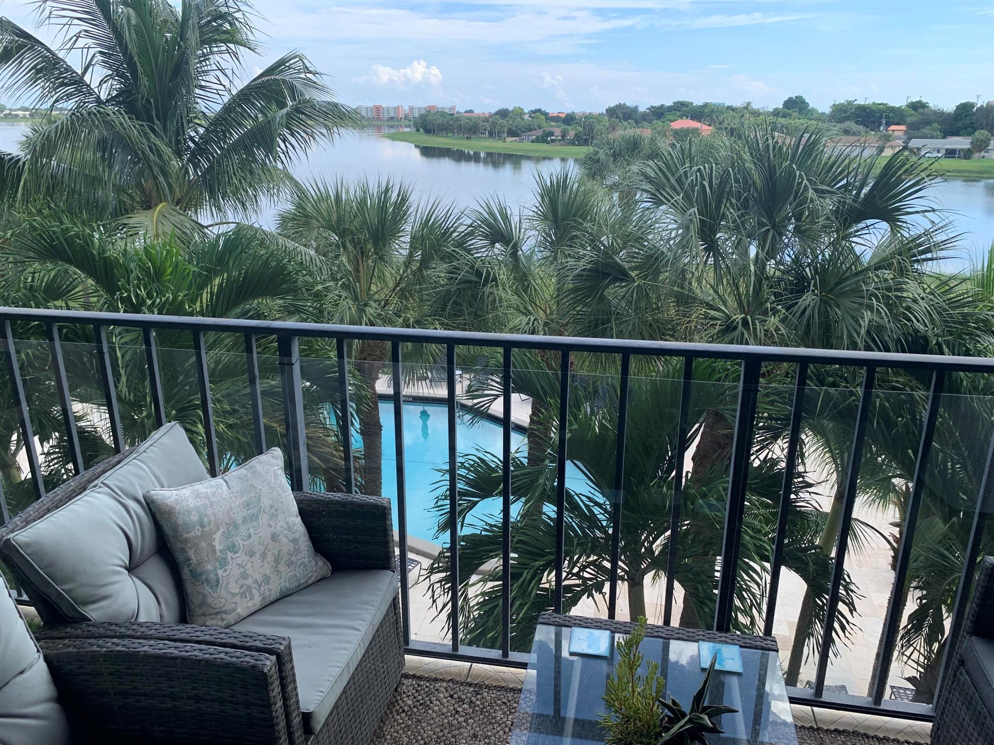 LAKESHORE CLUB CONDO - Residential Lease