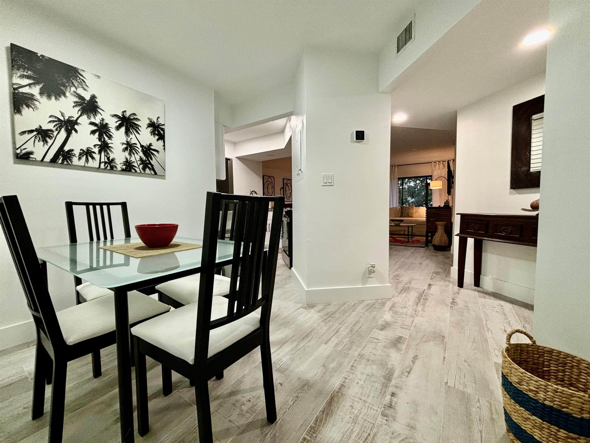 SHORES AT WELLINGTON II C - Residential Lease