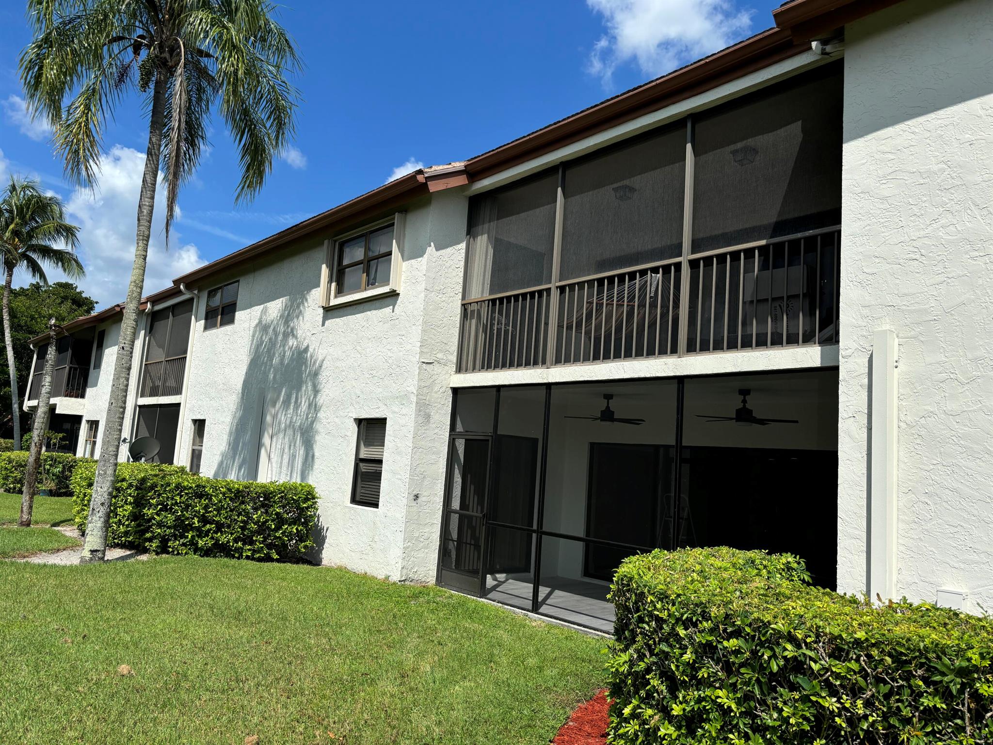 SHORES AT WELLINGTON II C - Residential Lease