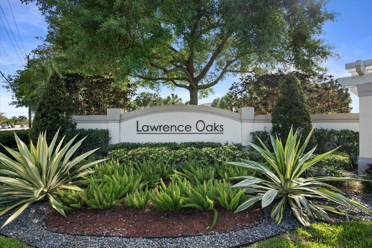 4150 Manor Forest Trail