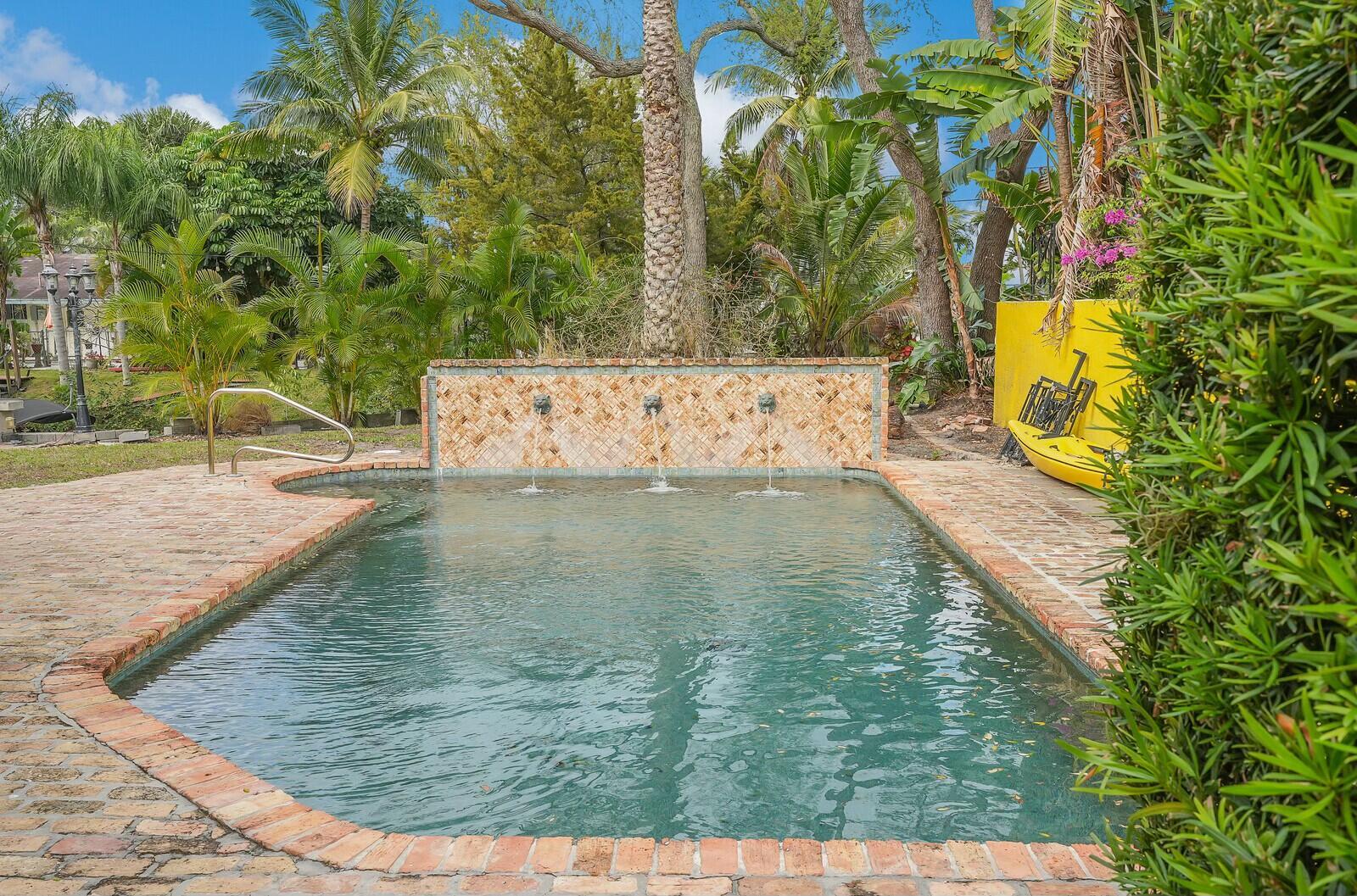 Cove Point - Residential