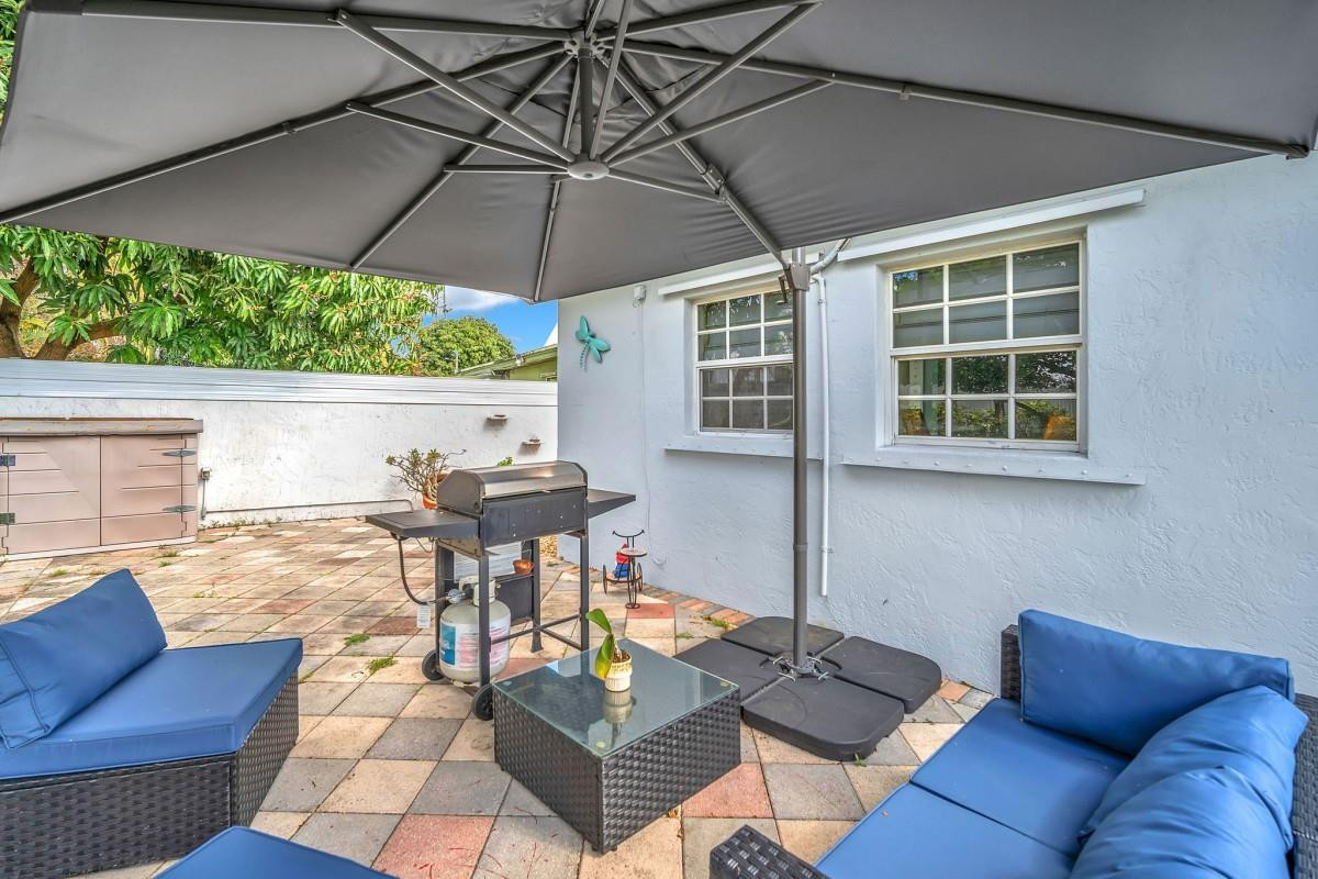 Cresthaven - Residential