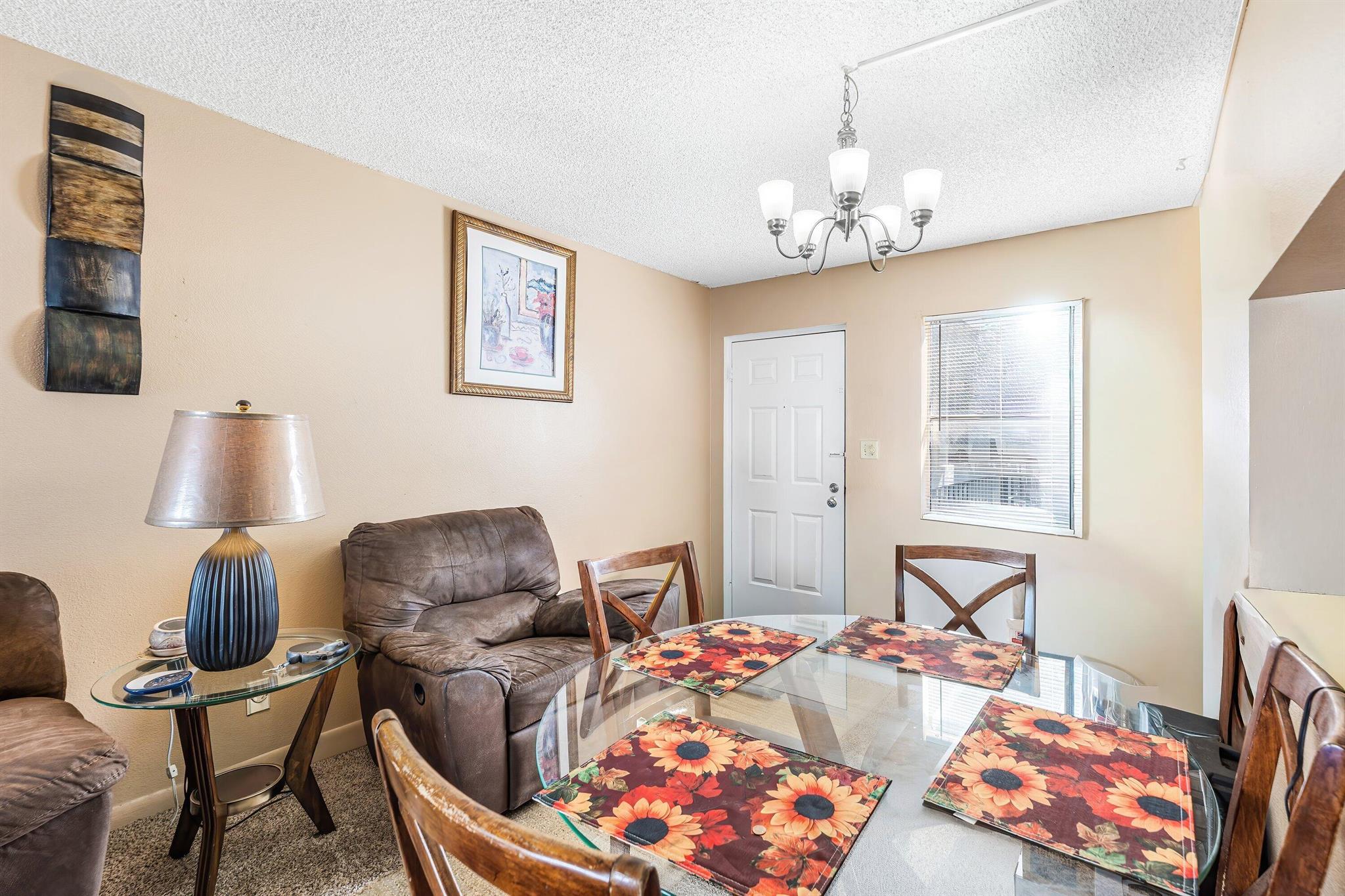 PRESIDENTIAL GOLFVIEW CON - Residential