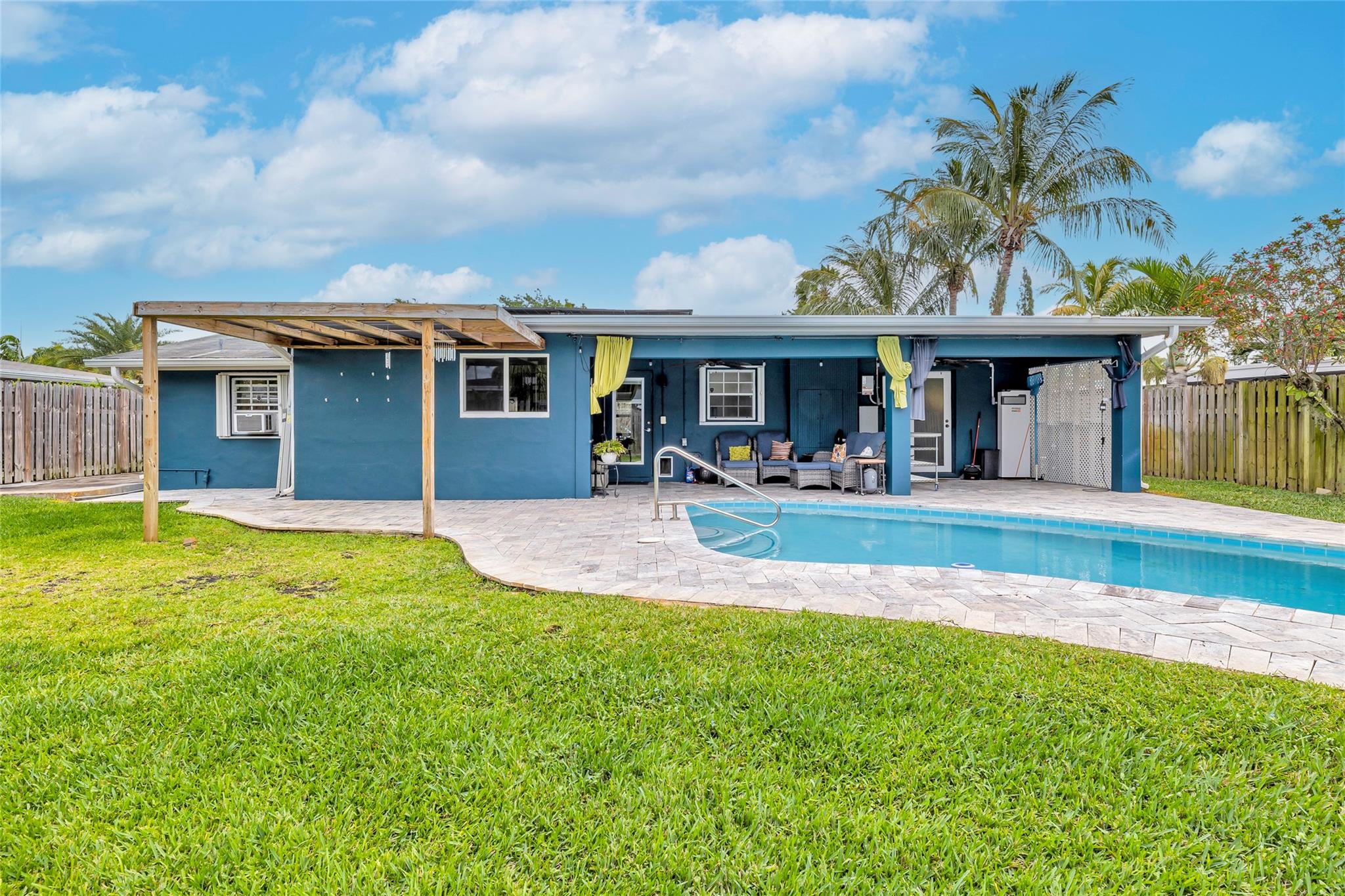 Wilton Estates Resub 33-6 - Residential