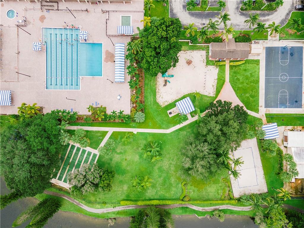 Baywood Village II-D - Residential