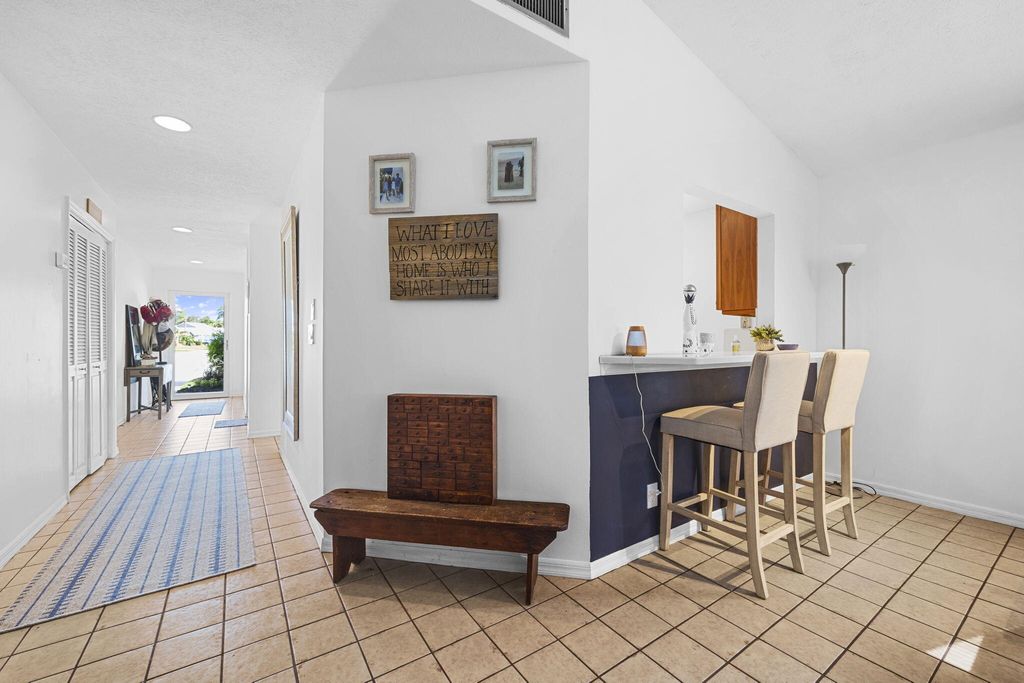 Photo of 6609 SE Yorktown Drive, Hobe Sound, FL 33455 (MLS # R10967108)