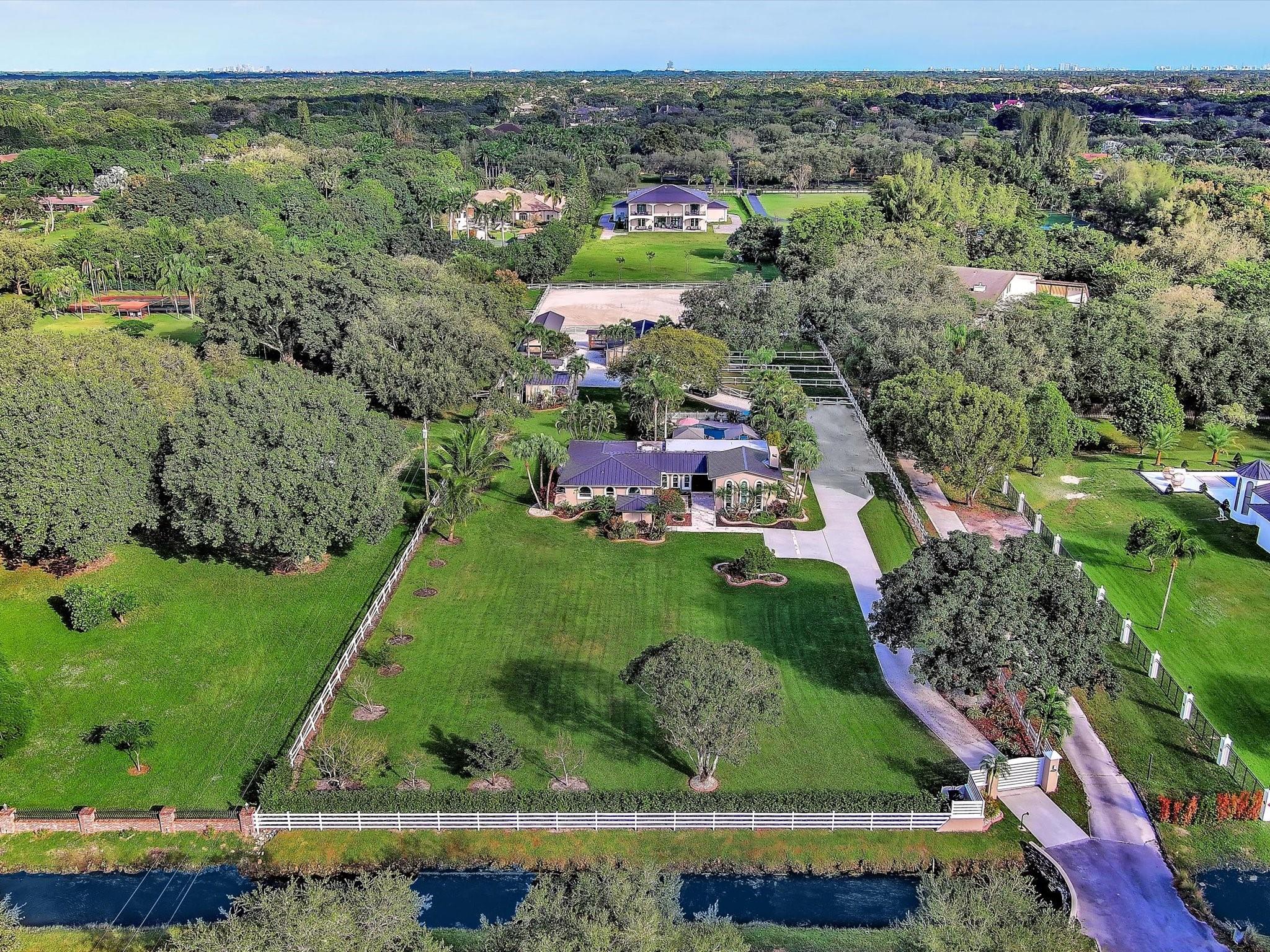 Everglade Sugar & Land Co - Residential