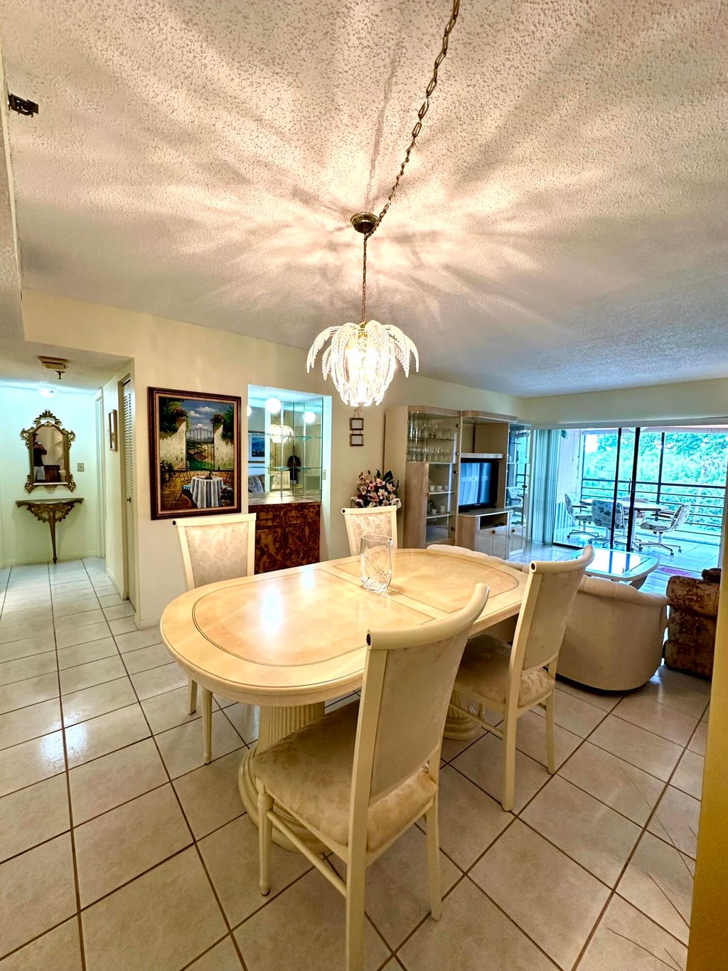 Photo of 9235 SW 8th Street #303, Boca Raton, FL 33428 (MLS # R11001646)