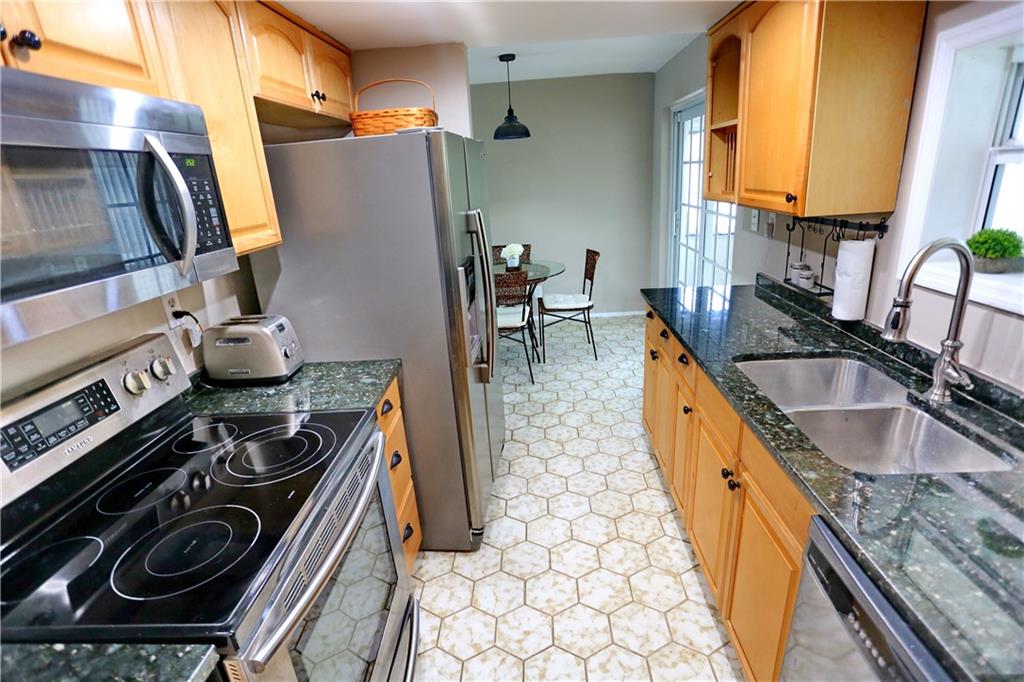 MAINLANDS OF TAMARAC LAKE - Residential