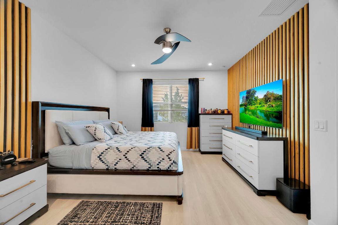 CADENCE PHASE 1 - Residential Lease