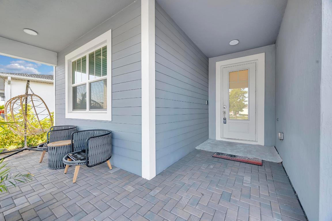 CADENCE PHASE 1 - Residential Lease