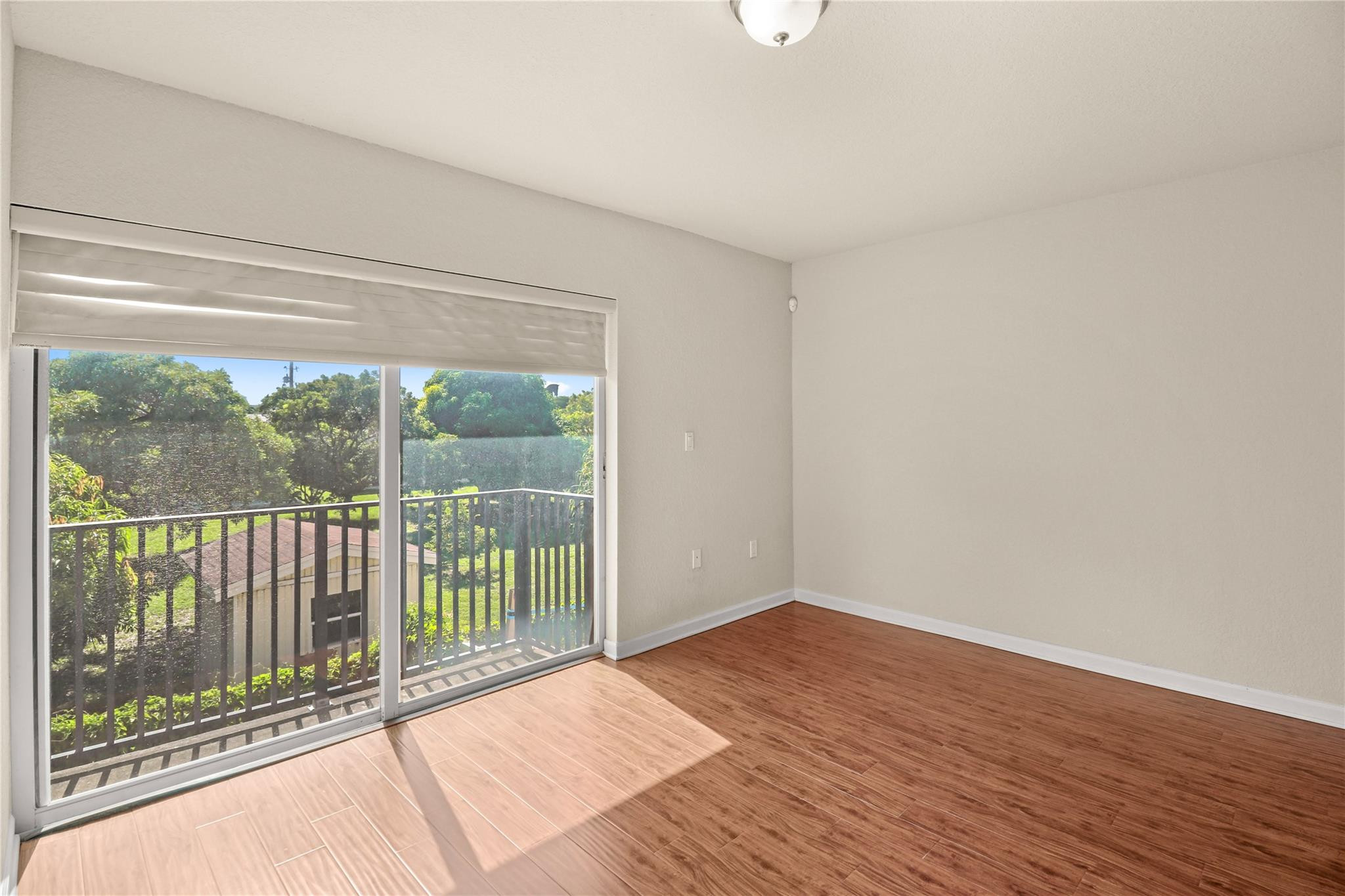 Bella Villagio - Residential