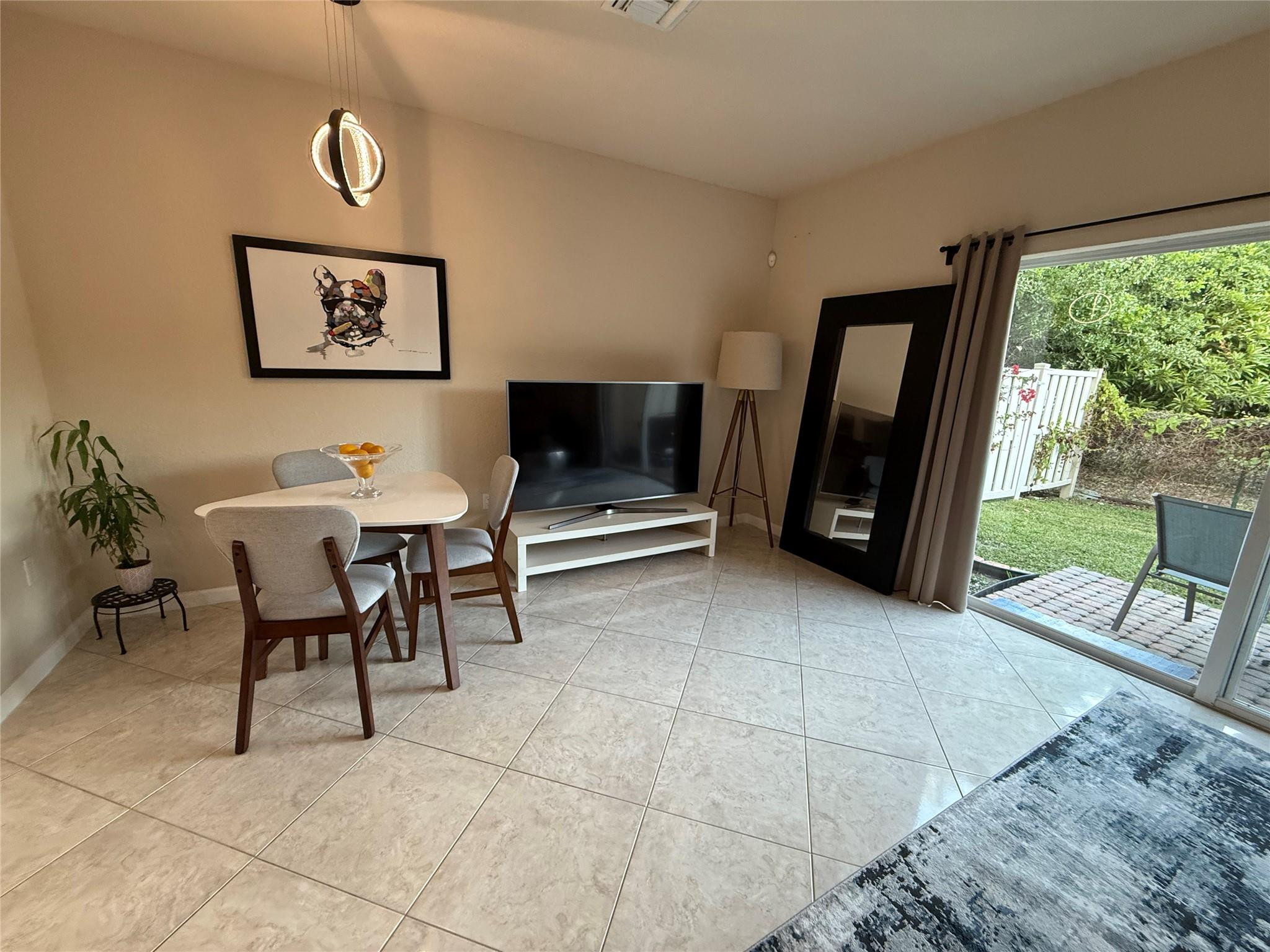 Bella Villagio - Residential