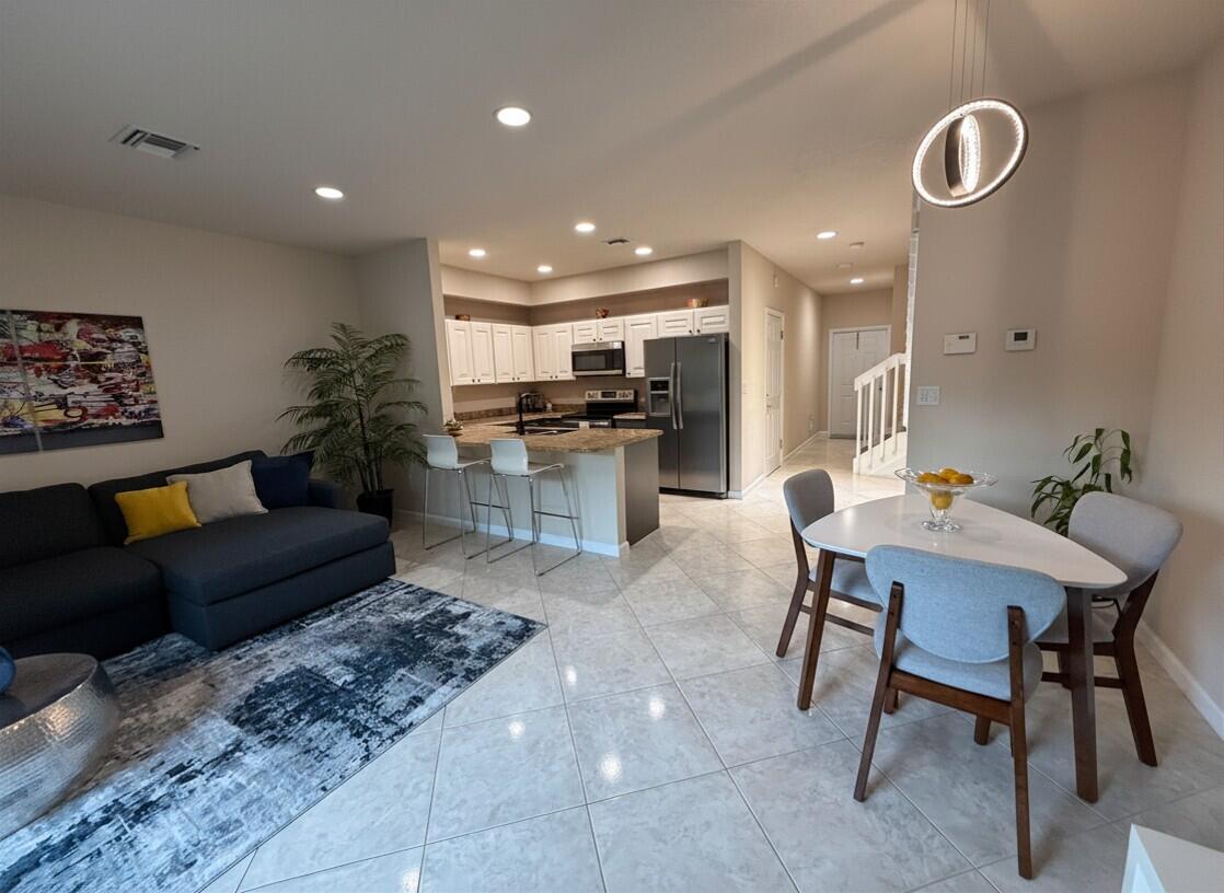 Bella Villagio - Residential