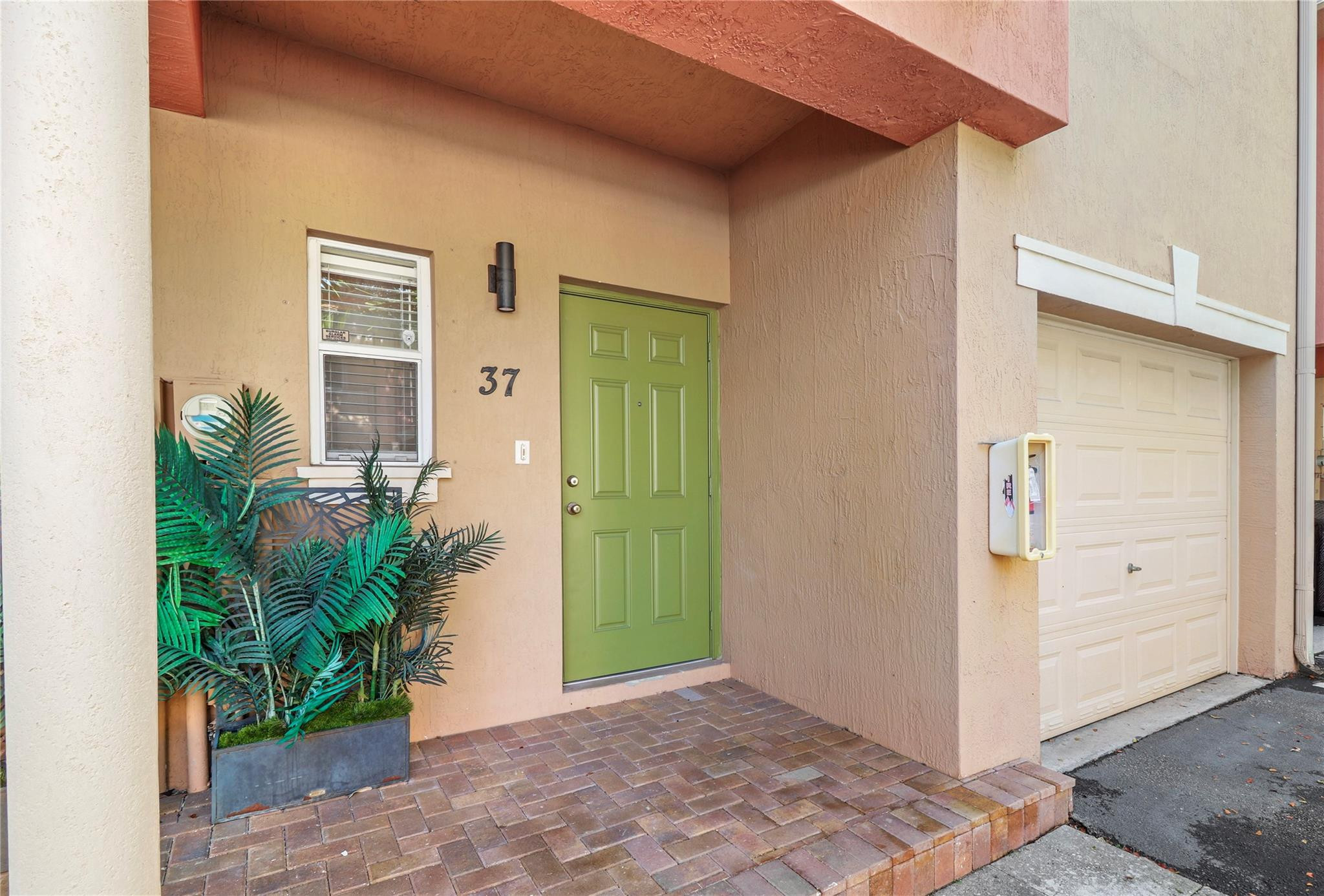 Bella Villagio - Residential