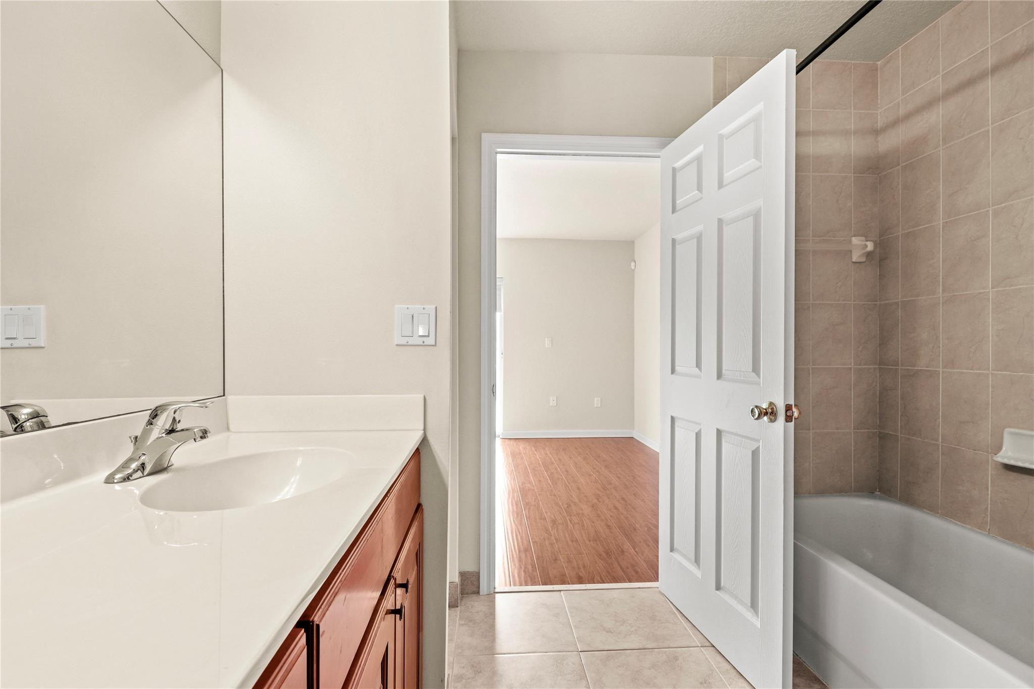 Bella Villagio - Residential