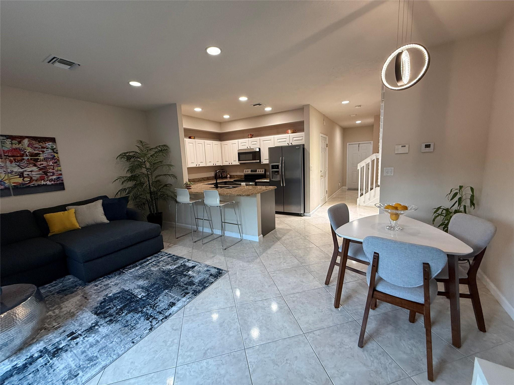 Bella Villagio - Residential