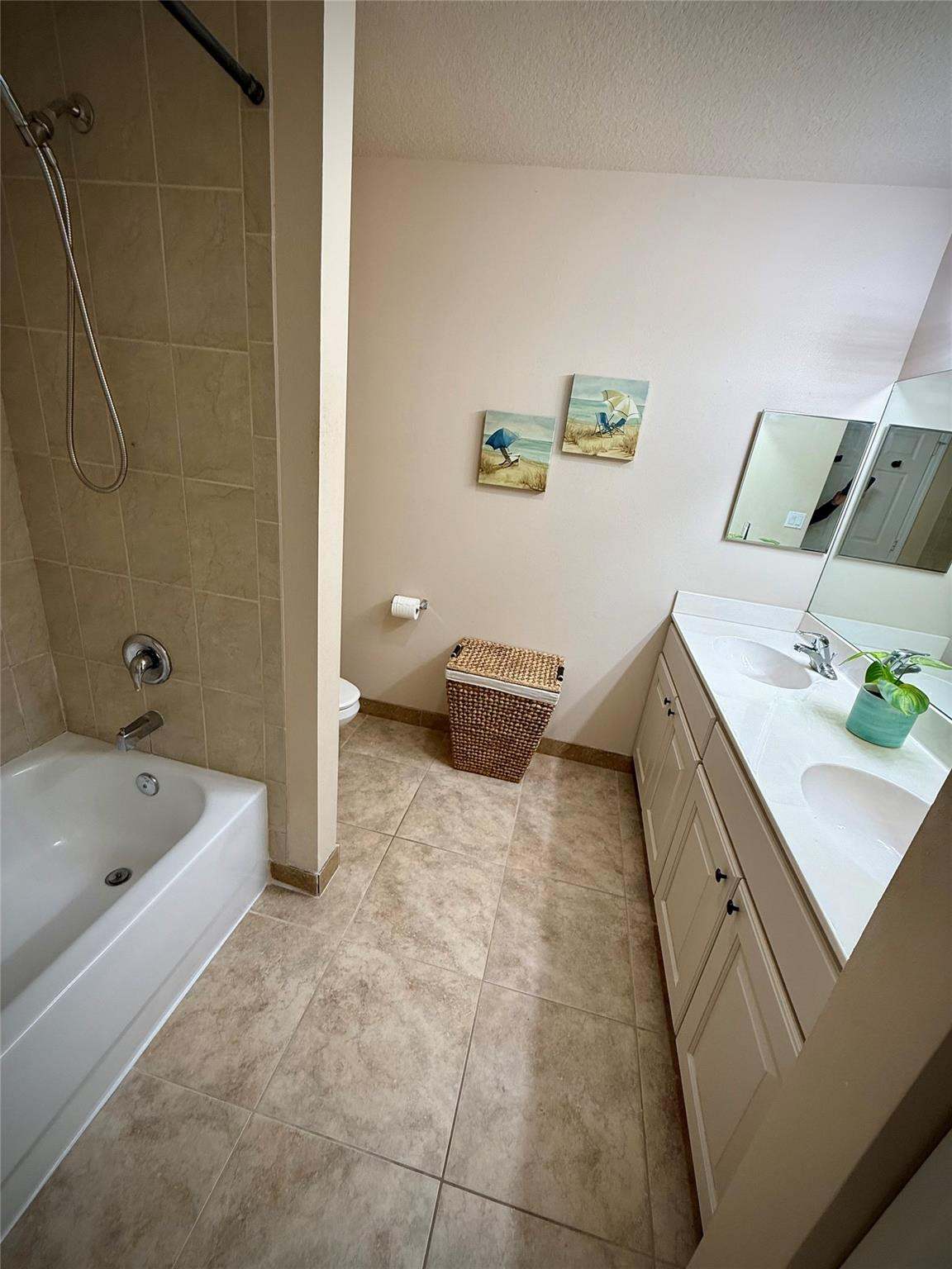 Bella Villagio - Residential