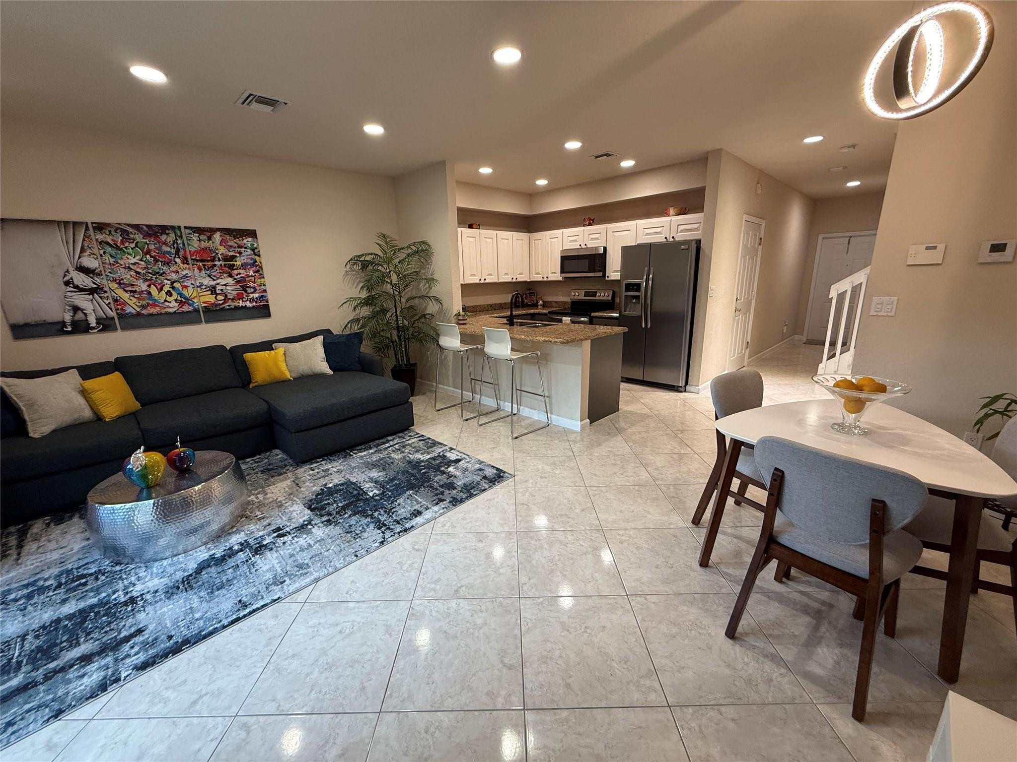 Bella Villagio - Residential