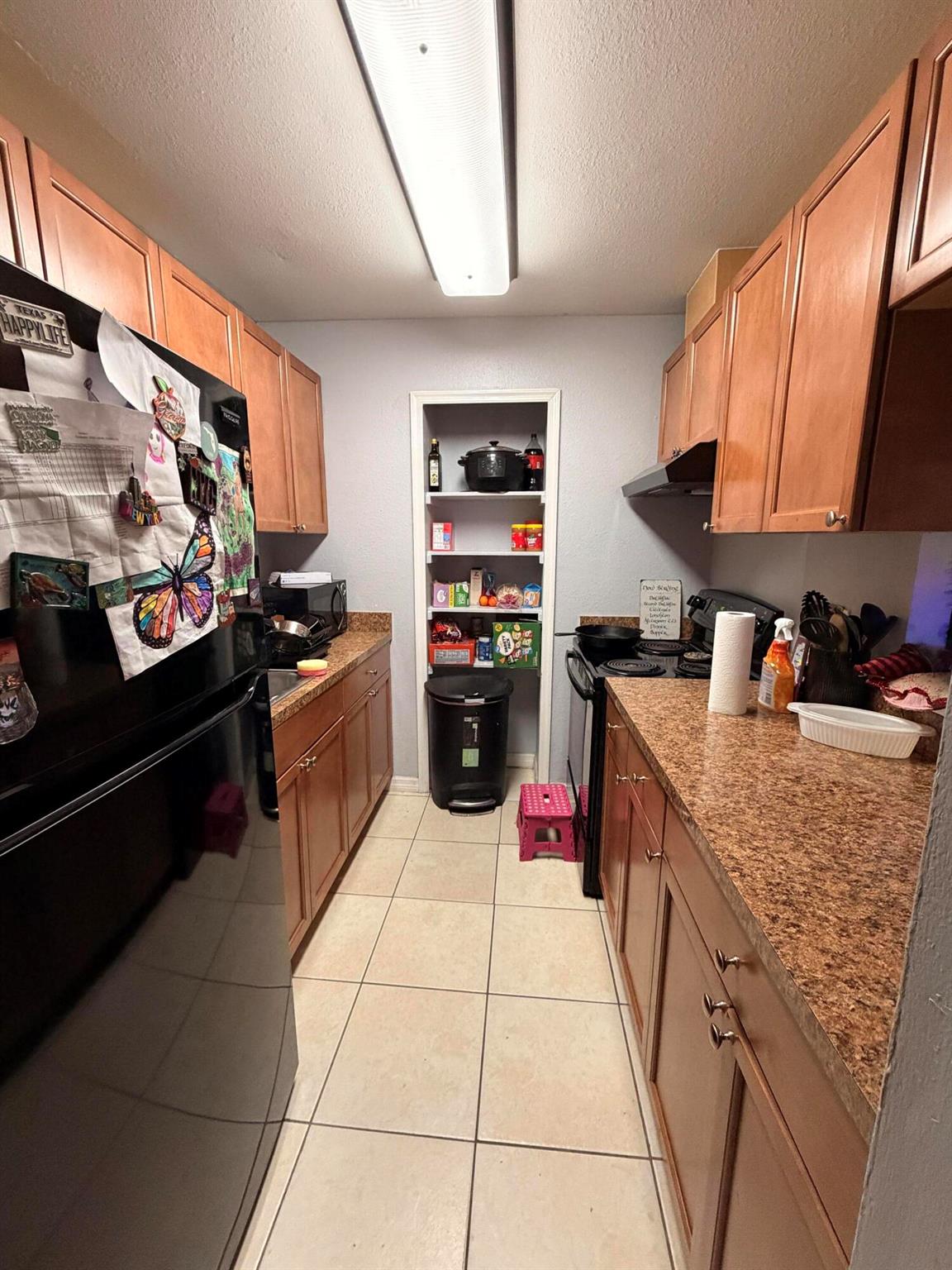 OAK TREE PLACE - Residential