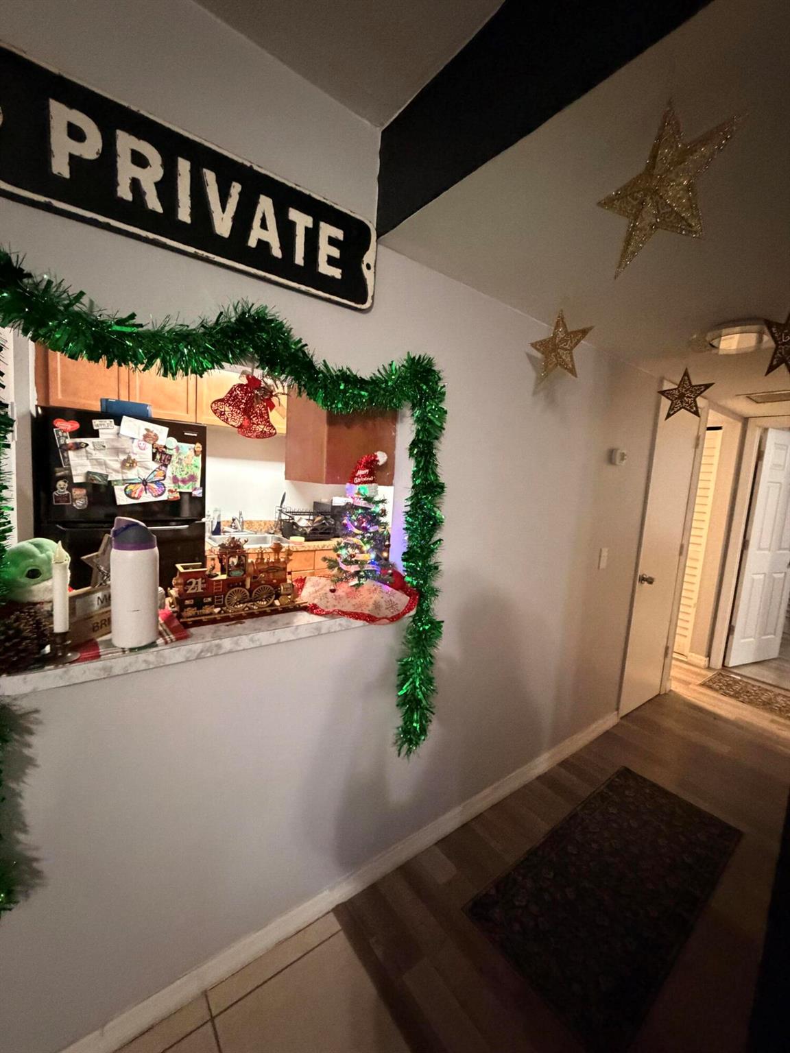 OAK TREE PLACE - Residential