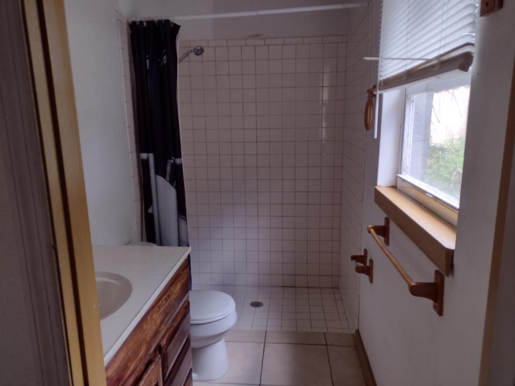 PINEVIEW PARK UNIT NO 2 - Residential