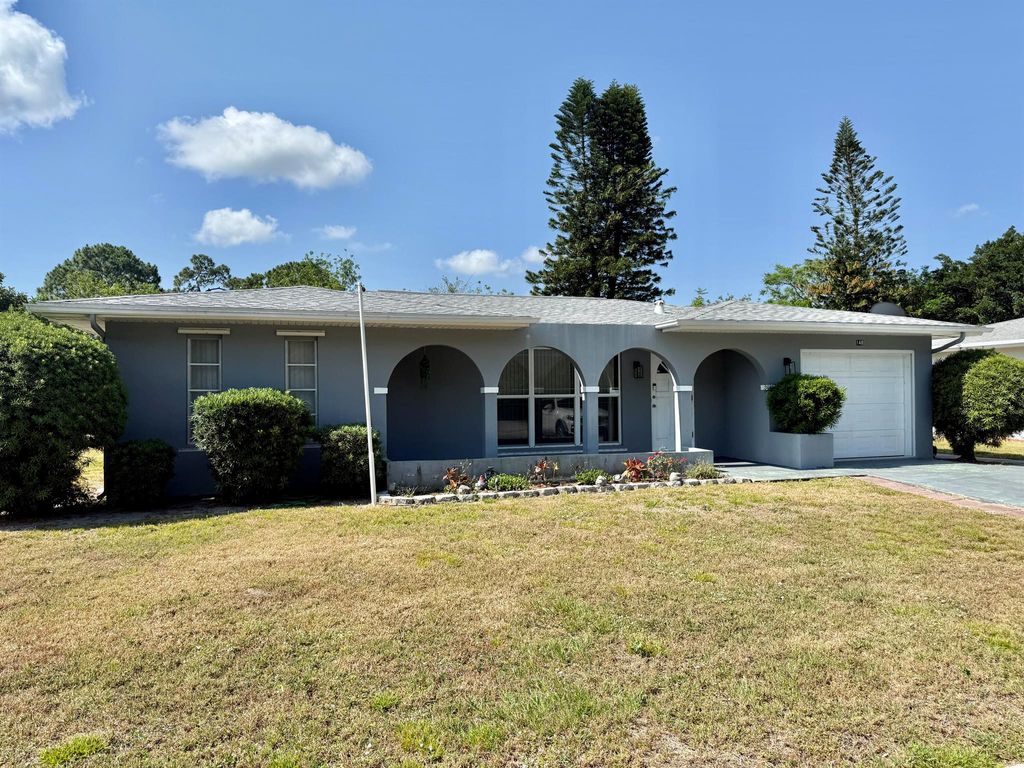 Photo of 148 NE Solida Drive, Port Saint Lucie, FL 34983 (MLS # R11086513)