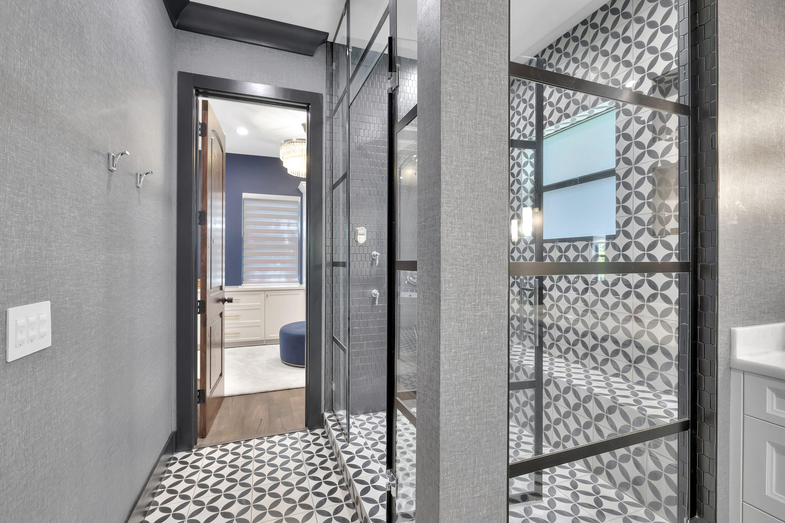 S/D OF 8-46-43 - Residential