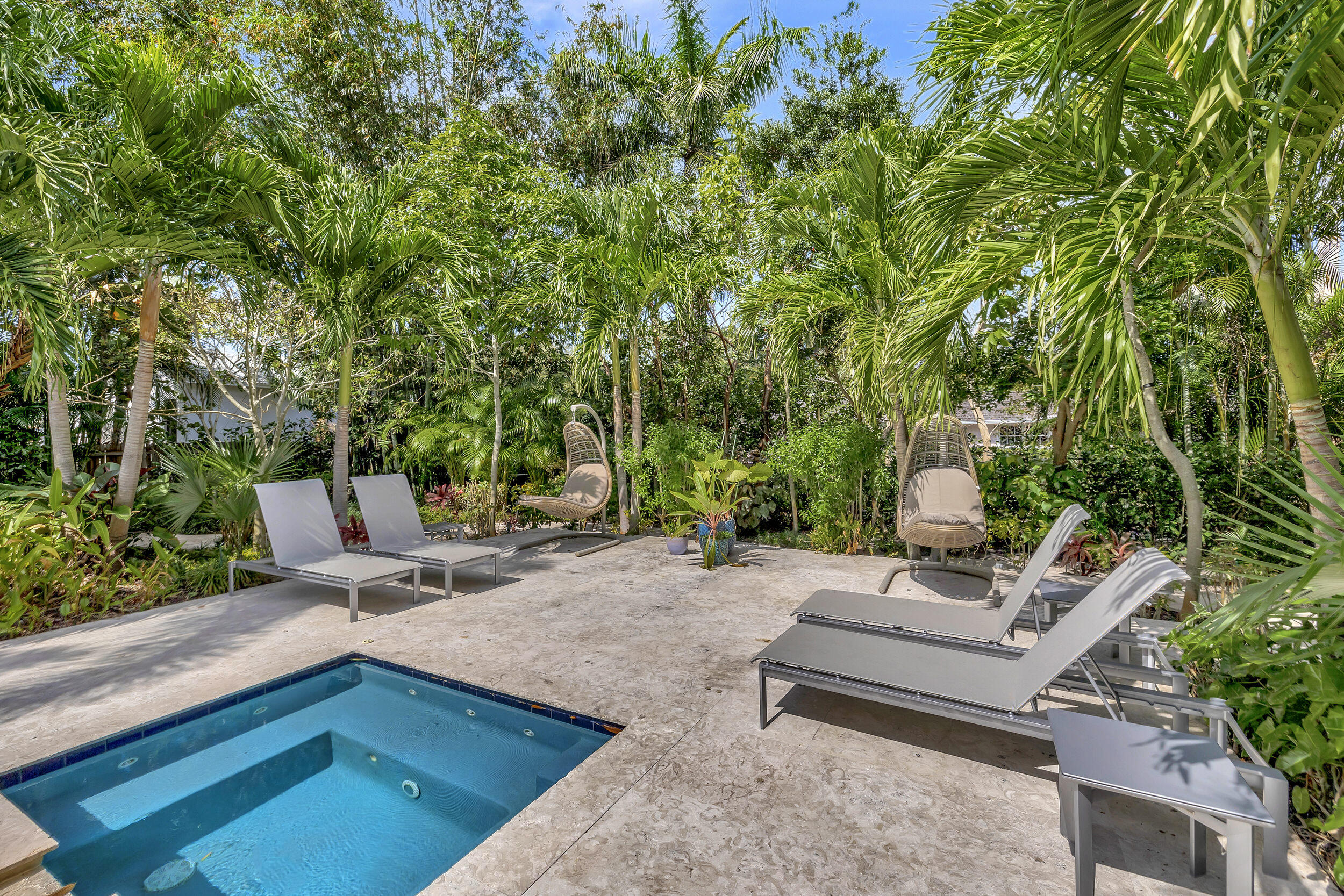 S/D OF 8-46-43 - Residential