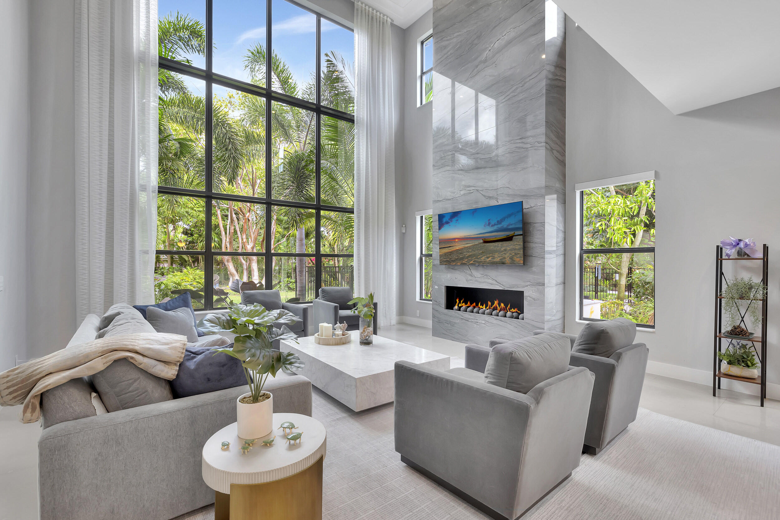 S/D OF 8-46-43 - Residential