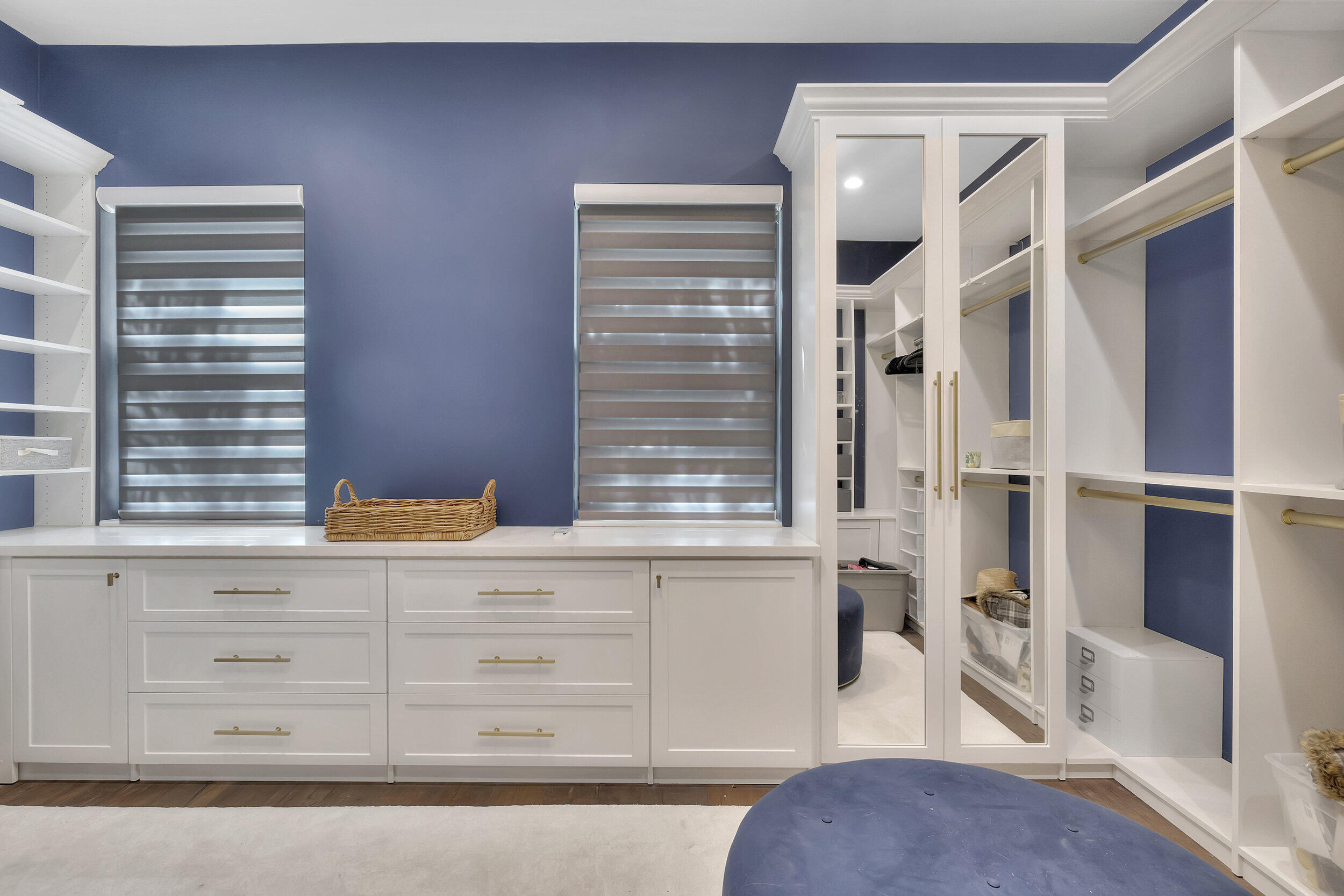 S/D OF 8-46-43 - Residential