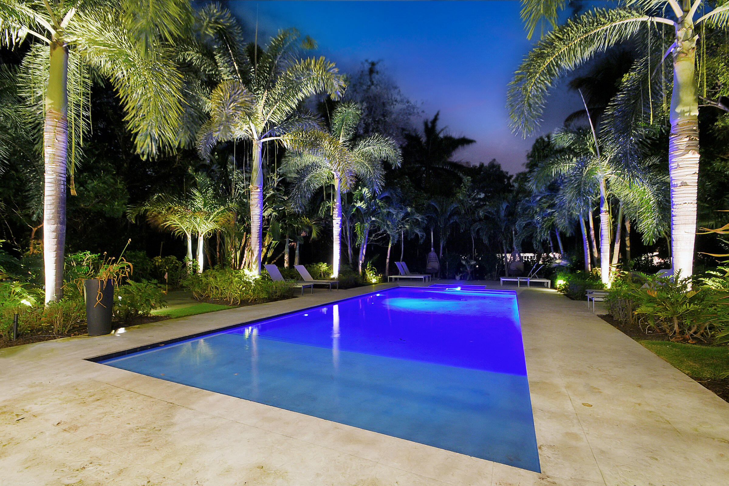 S/D OF 8-46-43 - Residential